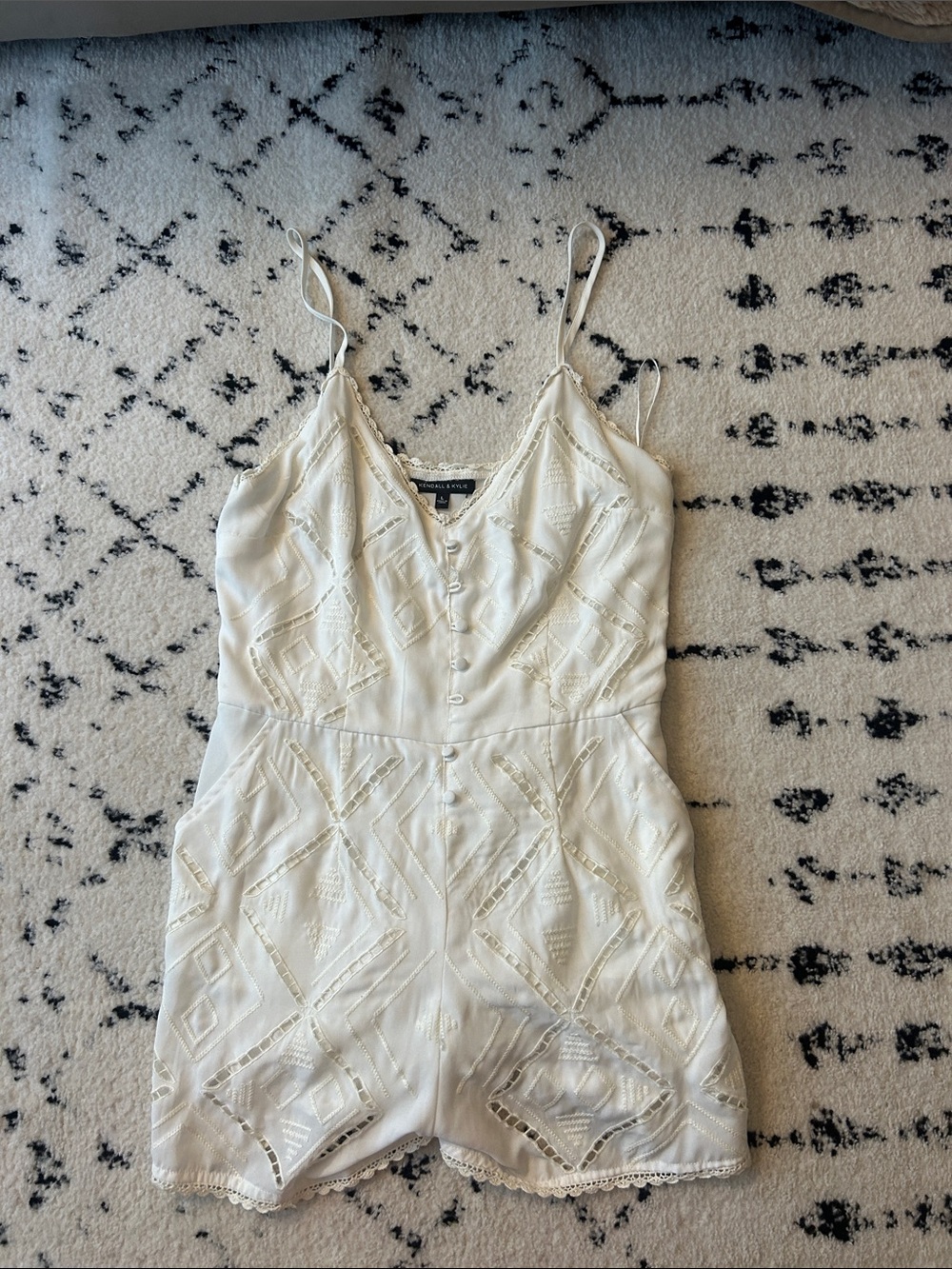 Kendall & Kylie White Embroidered Lace-Trim Mini Romper